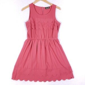 Maude Pink Scalloped‎ Fit & Flare Dress Size Small Sleeveless Feminine Chic